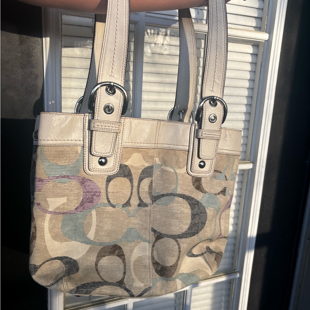 Coach Signature Canvas Tote Bag - Multicolor - Picture 8 of 11